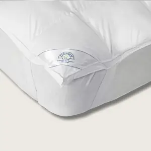 Topper in piuma e piumette